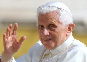 BenedettoXVI_b