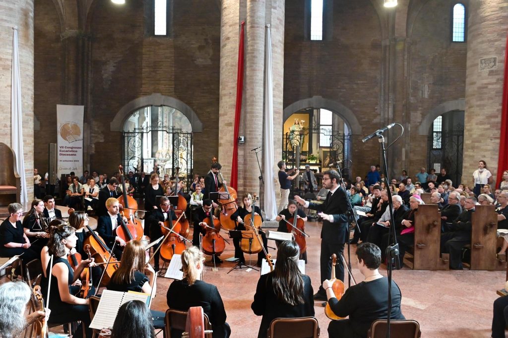 Esagramma Congresso Eucaristico